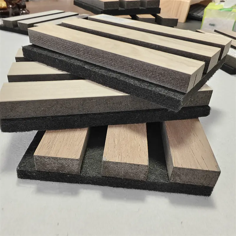 Qu’est-ce qui rend les panneaux acoustiques de haute qualité essentiels pour le contrôle du bruit ?